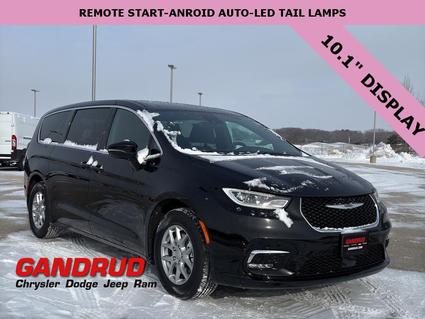 2026 Chrysler Pacifica Green Bay WI