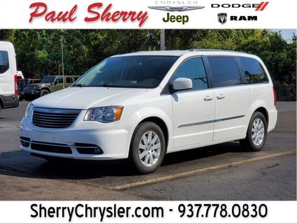 2016 Chrysler Town & Country Piqua OH