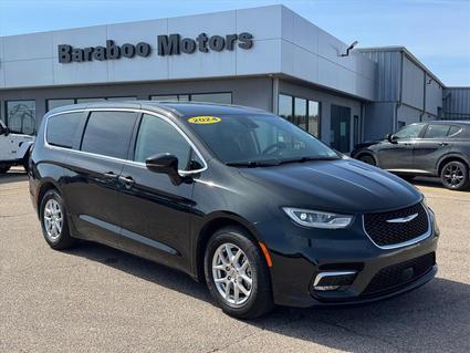 2024 Chrysler Pacifica Baraboo WI