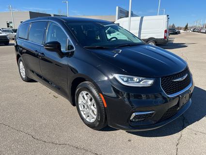 2024 Chrysler Pacifica Bloomington IN