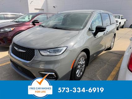 2025 Chrysler Pacifica Cape Girardeau MO