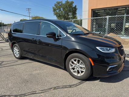 2025 Chrysler Pacifica Winona MN