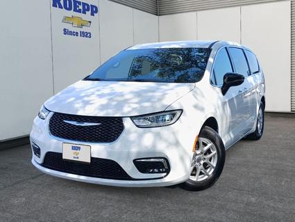 2025 Chrysler Pacifica La Vernia TX