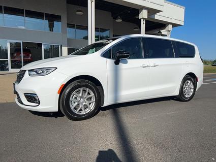 2025 Chrysler Pacifica Cottage Grove OR
