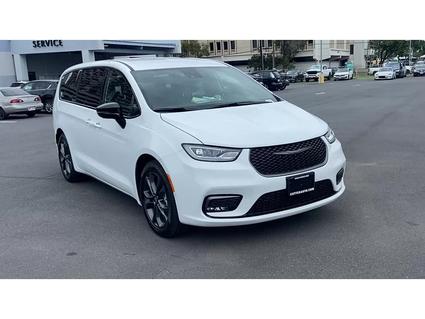 2026 Chrysler Pacifica Honolulu HI