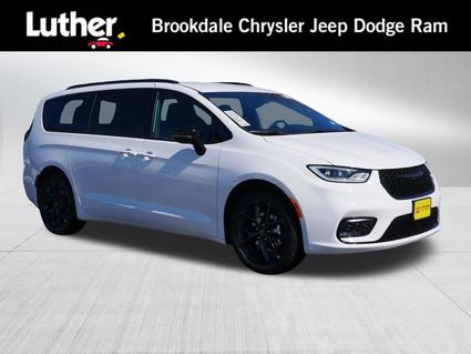 2026 Chrysler Pacifica Minneapolis MN
