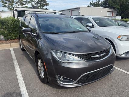2017 Chrysler Pacifica Wilmington NC