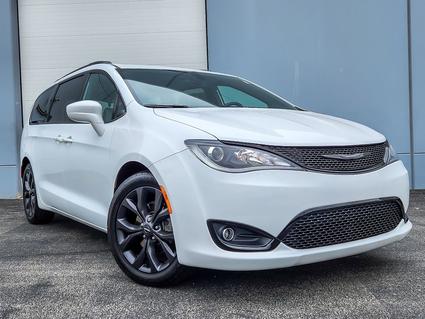 2018 Chrysler Pacifica Plainfield IL