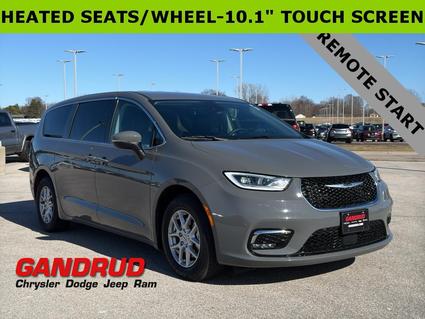 2023 Chrysler Pacifica Green Bay WI