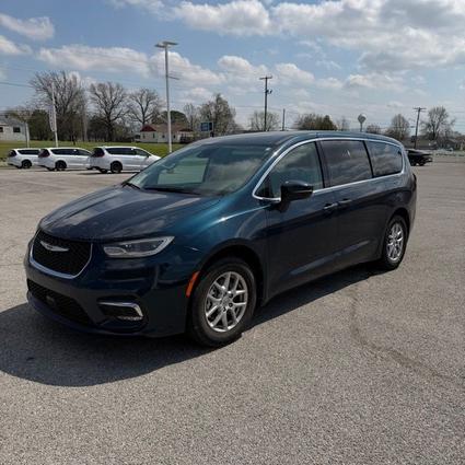 2023 Chrysler Pacifica Herrin IL
