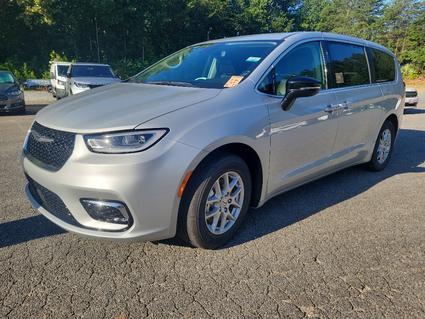 2024 Chrysler Pacifica Cleveland GA