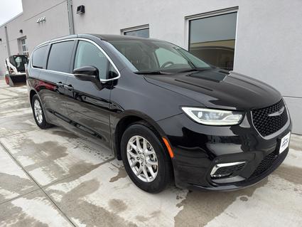 2024 Chrysler Pacifica Winona MN