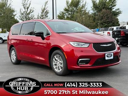 2026 Chrysler Pacifica Milwaukee WI