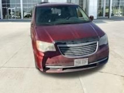 2014 Chrysler Town & Country Bellevue NE