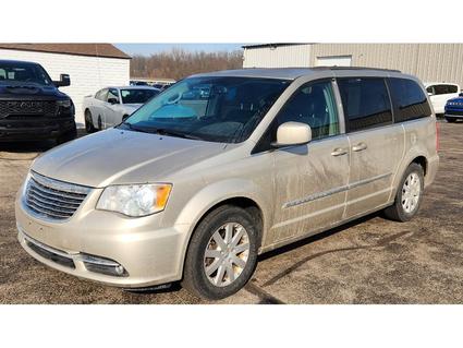 2015 Chrysler Town & Country Monticello IN