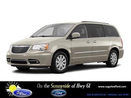 2016 Chrysler Town & Country Winona MN