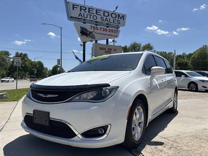 2020 Chrysler Pacifica Topeka KS