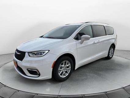 2022 Chrysler Pacifica Pierre SD