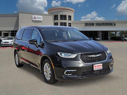 2023 Chrysler Pacifica Plano TX