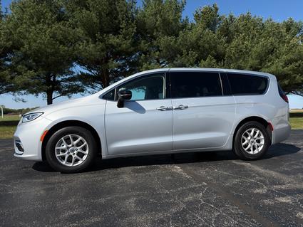 2024 Chrysler Pacifica Taylorville IL