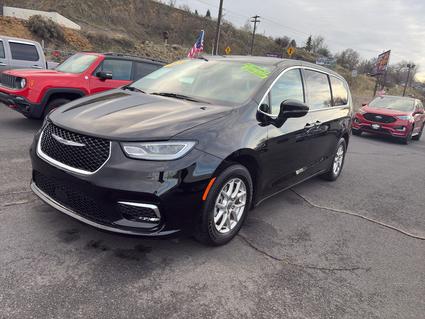 2024 Chrysler Pacifica La Grande OR