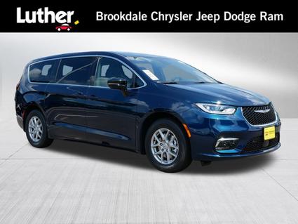 2025 Chrysler Pacifica Minneapolis MN