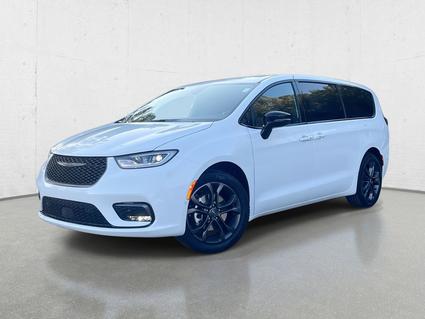 2026 Chrysler Pacifica Valparaiso IN
