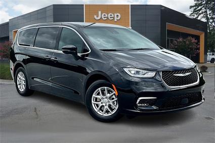 2026 Chrysler Pacifica Union City GA