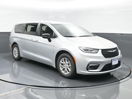 2026 Chrysler Pacifica Goshen NY