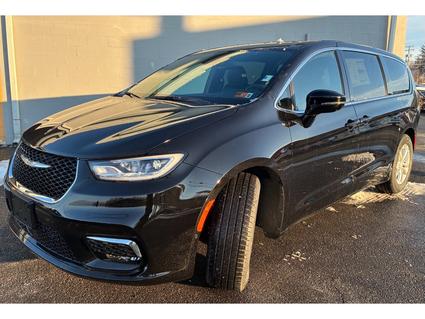 2026 Chrysler Pacifica Lewisburg WV