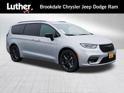 2026 Chrysler Pacifica Minneapolis MN