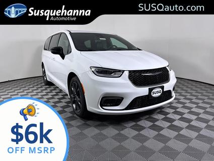 2026 Chrysler Pacifica Wrightsville PA