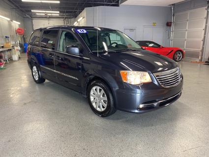 2014 Chrysler Town & Country Nappanee IN