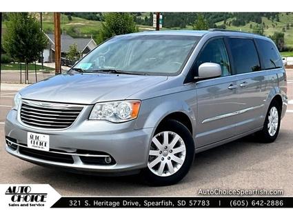 2016 Chrysler Town & Country Spearfish SD