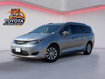 2018 Chrysler Pacifica Hernando MS