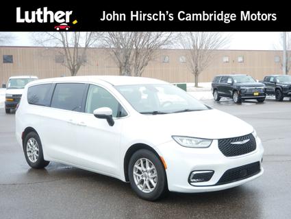 2023 Chrysler Pacifica Cambridge MN