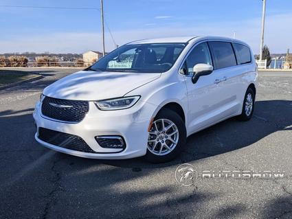 2023 Chrysler Pacifica Somerset NJ
