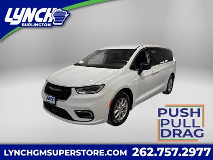 2024 Chrysler Pacifica Burlington WI