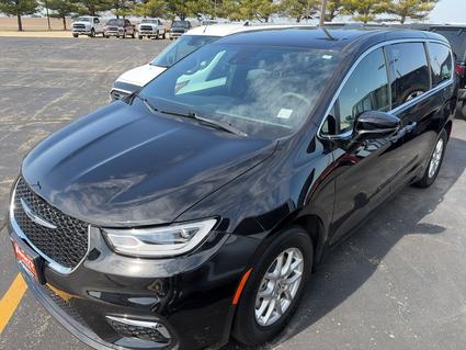 2025 Chrysler Pacifica Taylorville IL