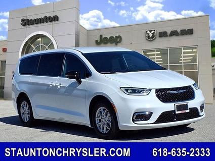 2026 Chrysler Pacifica Staunton IL