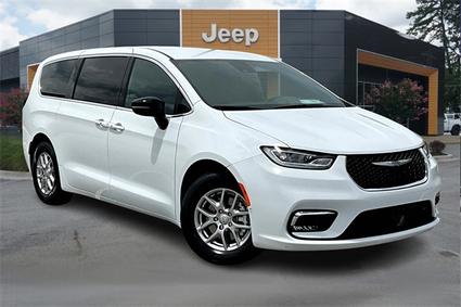 2026 Chrysler Pacifica Union City GA