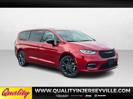 2026 Chrysler Pacifica Alton IL