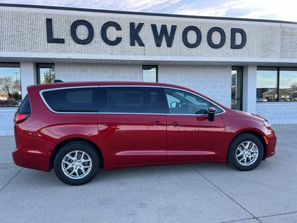 2026 Chrysler Pacifica Marshall MN