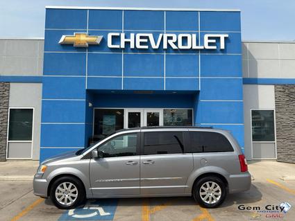 2014 Chrysler Town & Country Sidney MT