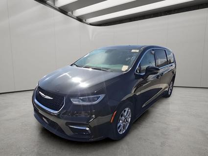 2023 Chrysler Pacifica Loveland CO