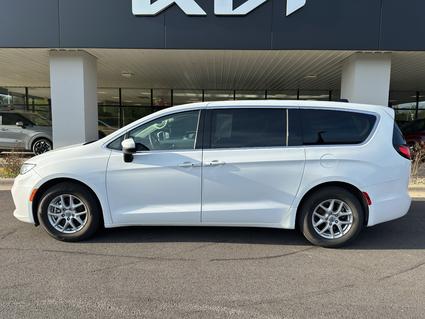 2023 Chrysler Pacifica Carbondale IL