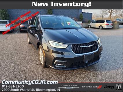 2024 Chrysler Pacifica Bloomington IN