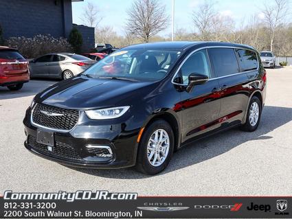 2024 Chrysler Pacifica Bloomington IN