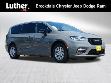 2025 Chrysler Pacifica Minneapolis MN