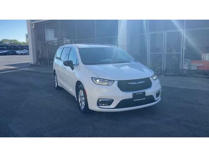 2025 Chrysler Pacifica Honolulu HI